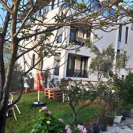 Villa Zotaj 卡萨米尔 外观 照片